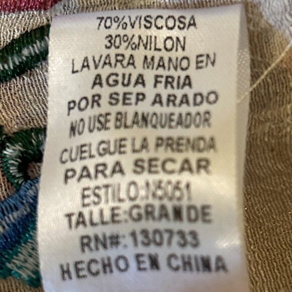 Altar'd State SZ L Ivory Embroidered Top Artsy Comfy Boho Cottage Feminine 70's - Picture 8 of 9